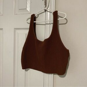 Aritzia | Babaton Sculpt Knit Squareneck Cropped Tank. Large Brown.